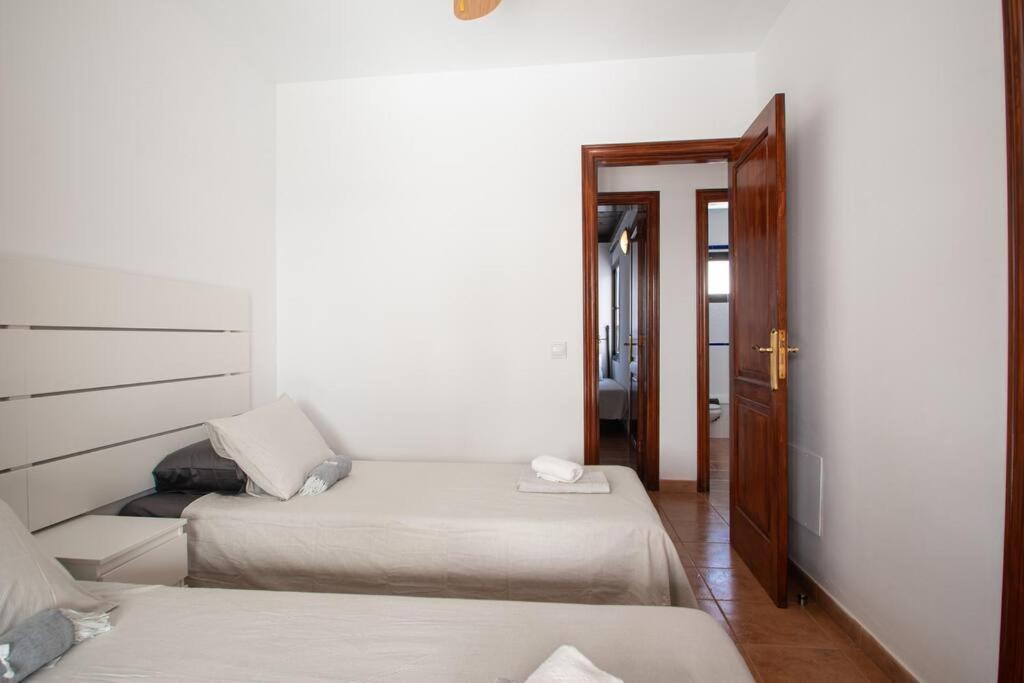 Casa Marlay Spacious, Heated Pool, Bbq & Fast Wi-Fi Only 15 Minutes Walk To Town Коста Бланка Экстерьер фото