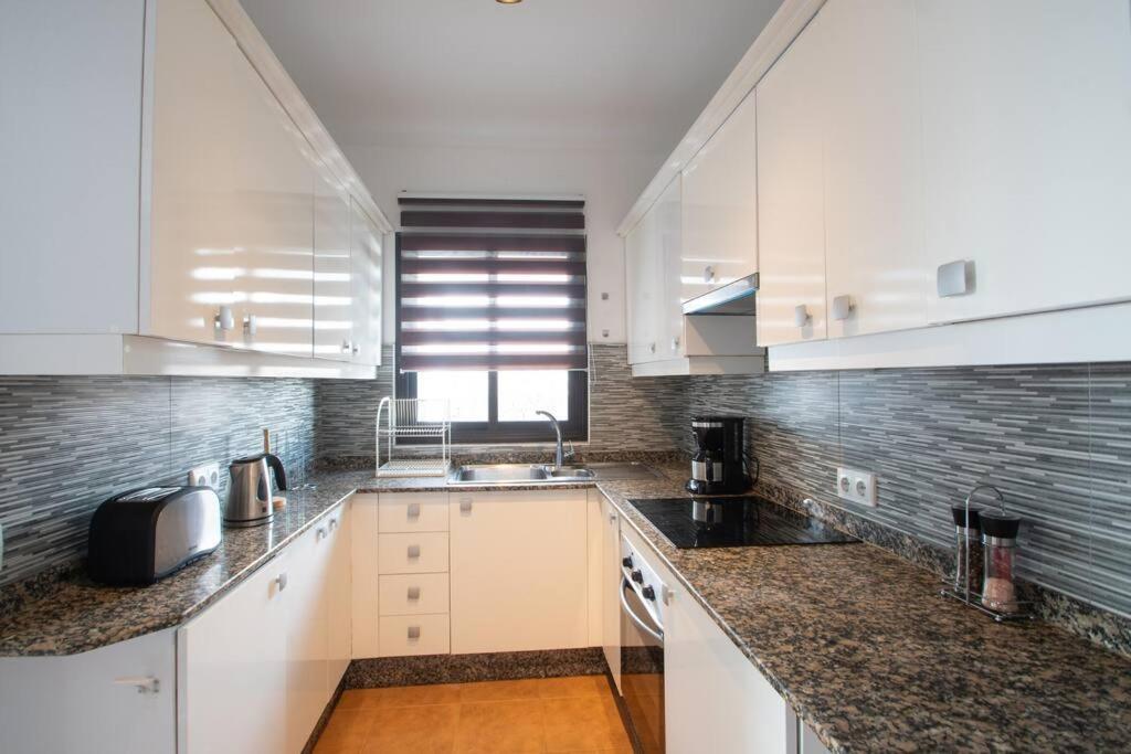 Casa Marlay Spacious, Heated Pool, Bbq & Fast Wi-Fi Only 15 Minutes Walk To Town Коста Бланка Экстерьер фото