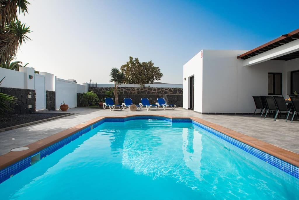 Casa Marlay Spacious, Heated Pool, Bbq & Fast Wi-Fi Only 15 Minutes Walk To Town Коста Бланка Экстерьер фото