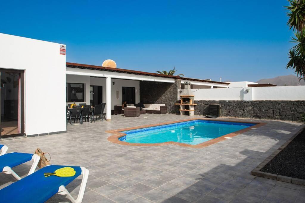 Casa Marlay Spacious, Heated Pool, Bbq & Fast Wi-Fi Only 15 Minutes Walk To Town Коста Бланка Экстерьер фото