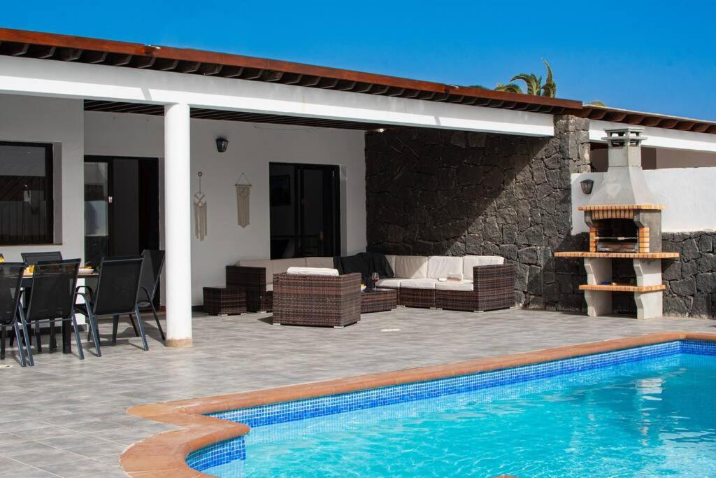 Casa Marlay Spacious, Heated Pool, Bbq & Fast Wi-Fi Only 15 Minutes Walk To Town Коста Бланка Экстерьер фото